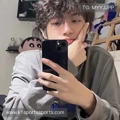 伊煊锴